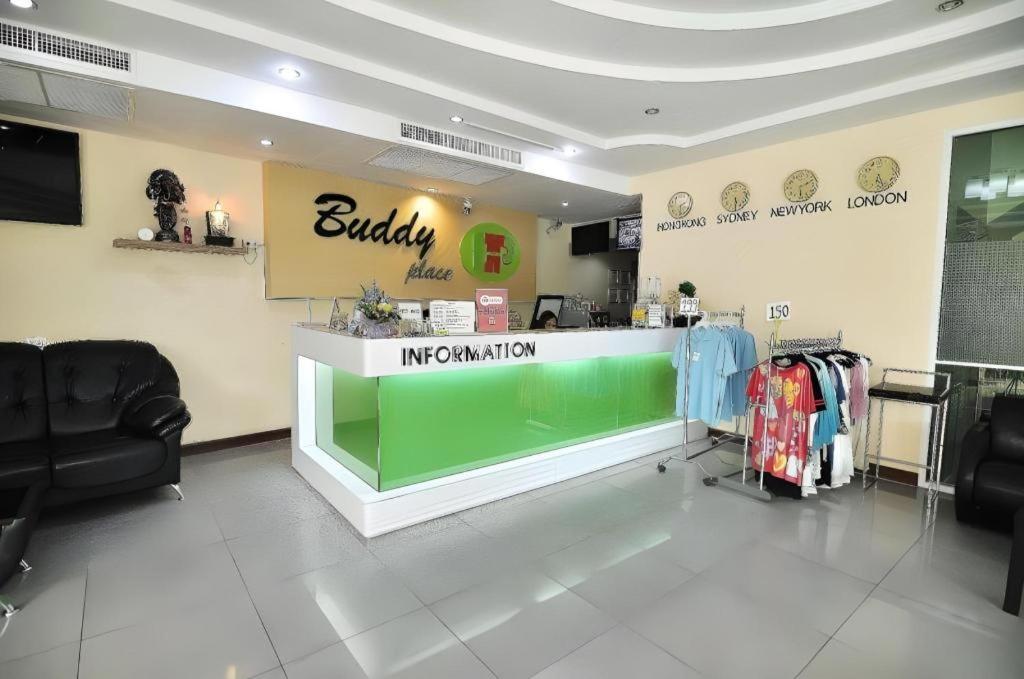 Buddy Place Bangkok Exterior photo